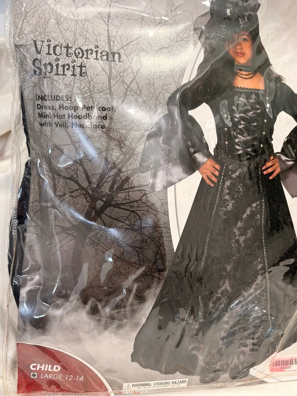 NEW Spirit Halloween Child’s Black Victorian Spirit Costume Size L